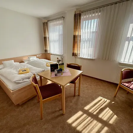 Evangelisches Allianzhaus Otel *